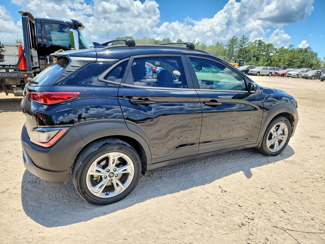 2023 Hyundai Kona Sel - Фото 3