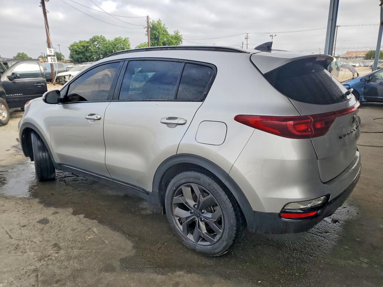 2022 Kia Sportage S - Фото 2
