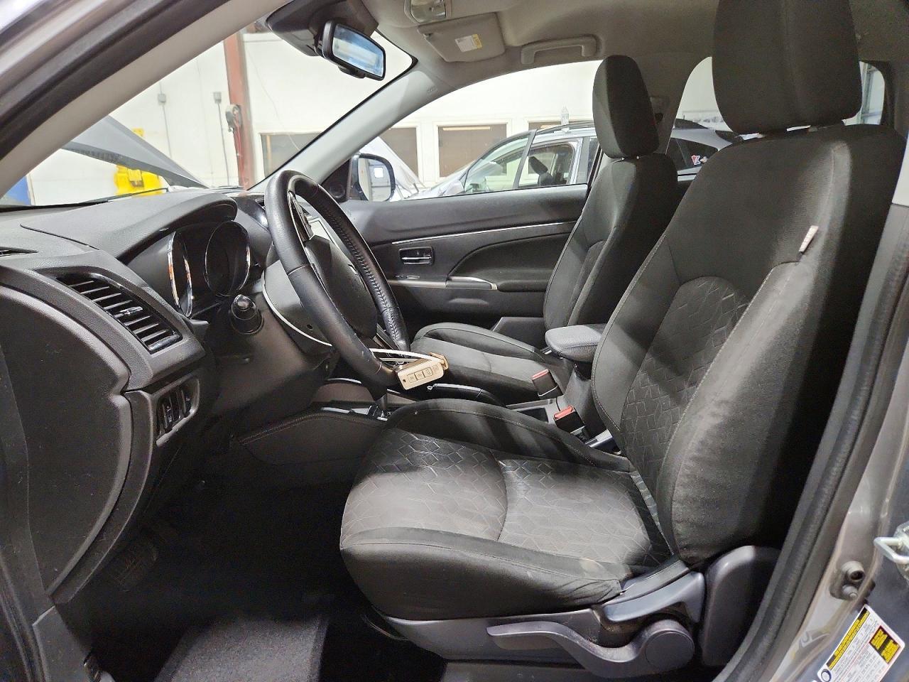 2021 Mitsubishi Outlander Sport Es - Image 7
