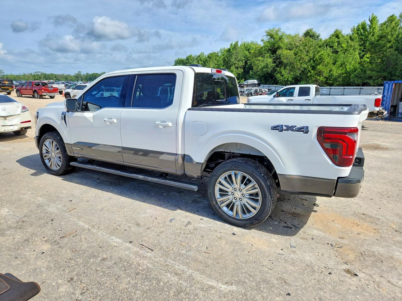 2026 Ford F150 King Ranch - Фото 2