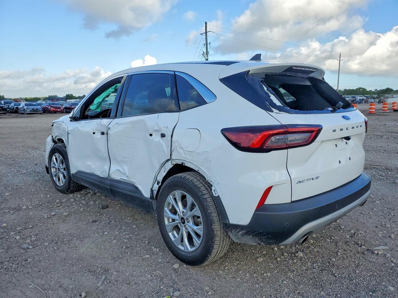 2024 Ford Escape Active - Фото 2