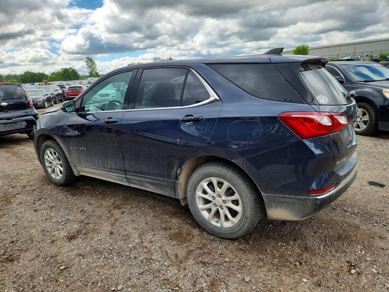 2018 Chevrolet Equinox Lt - Фото 2