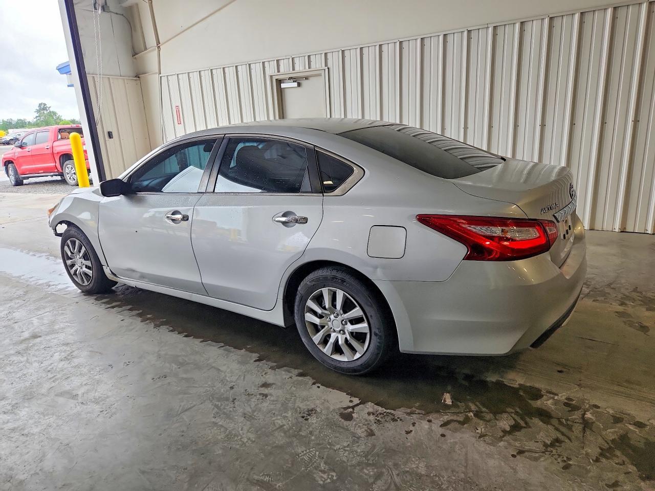 2017 Nissan Altima 2.5 S - Image 2