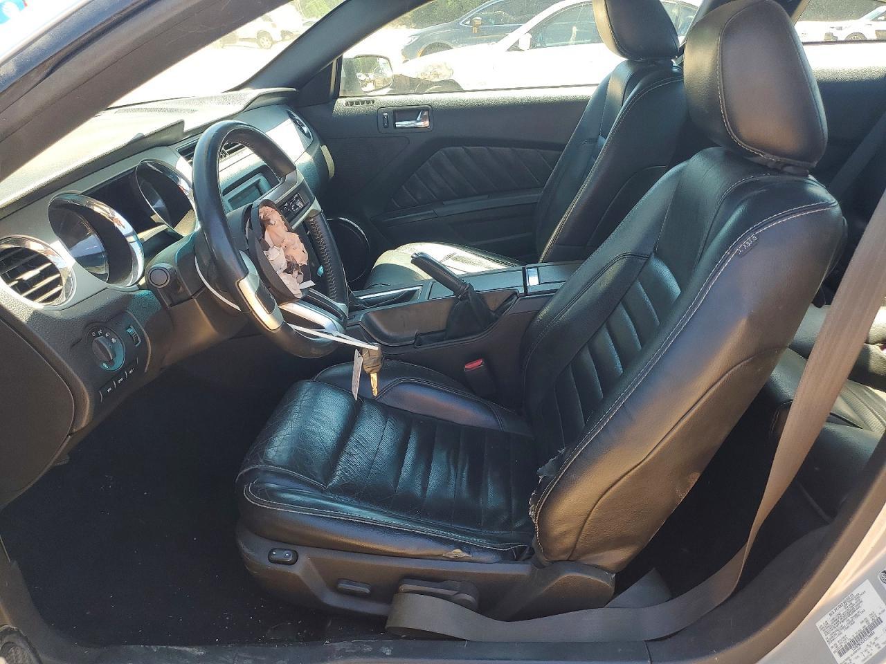 2010 Ford Mustang Gt - Фото 7