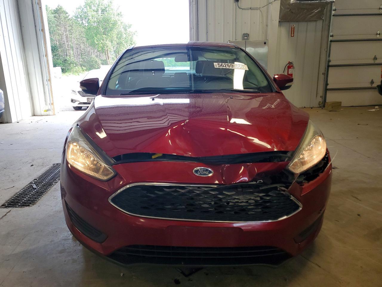 2016 Ford Focus Se - Фото 5