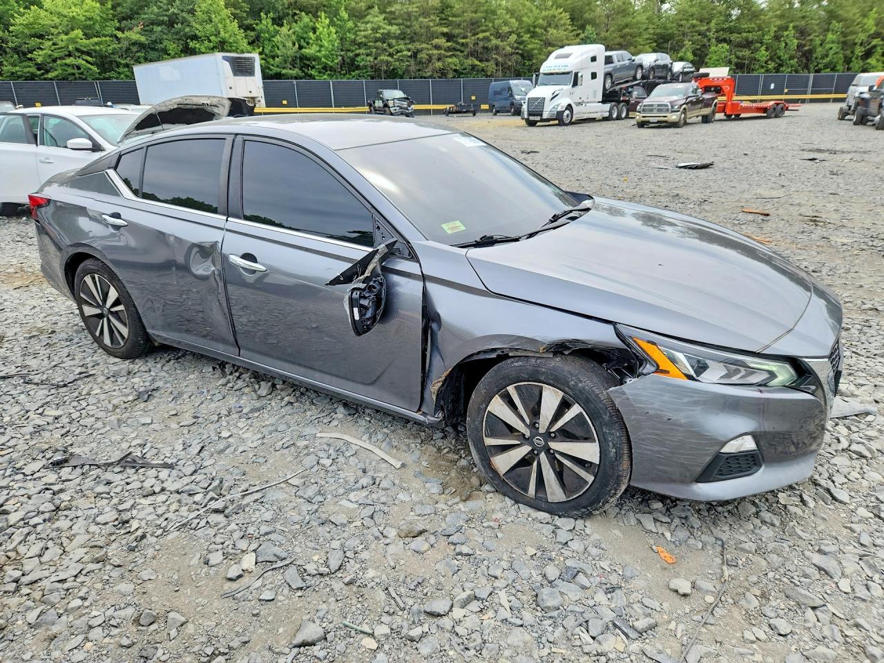 2022 Nissan Altima Sv - Image 4