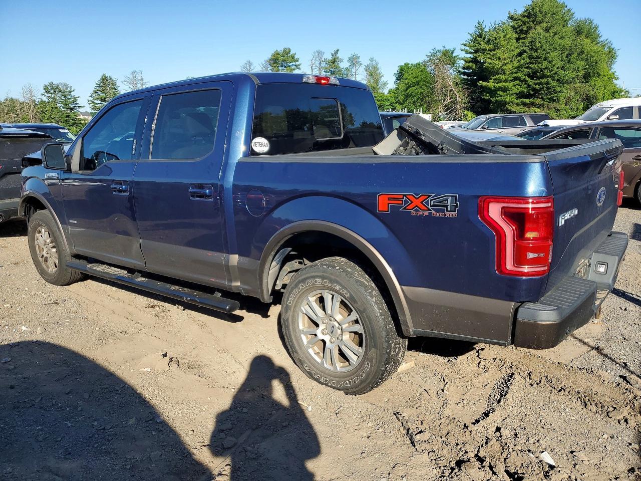 2015 Ford F150 - Фото 2