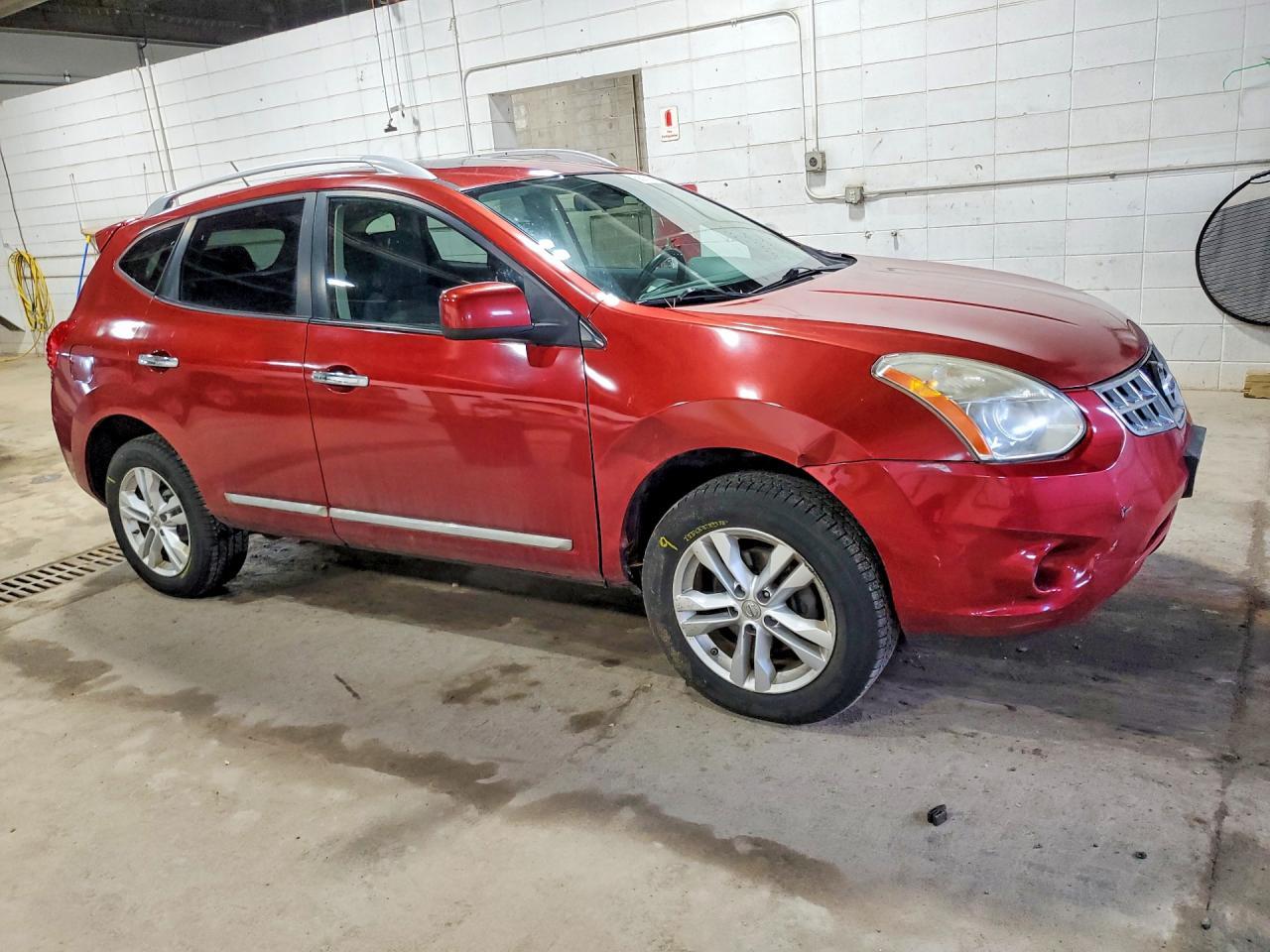 2013 Nissan Rogue S - Фото 4