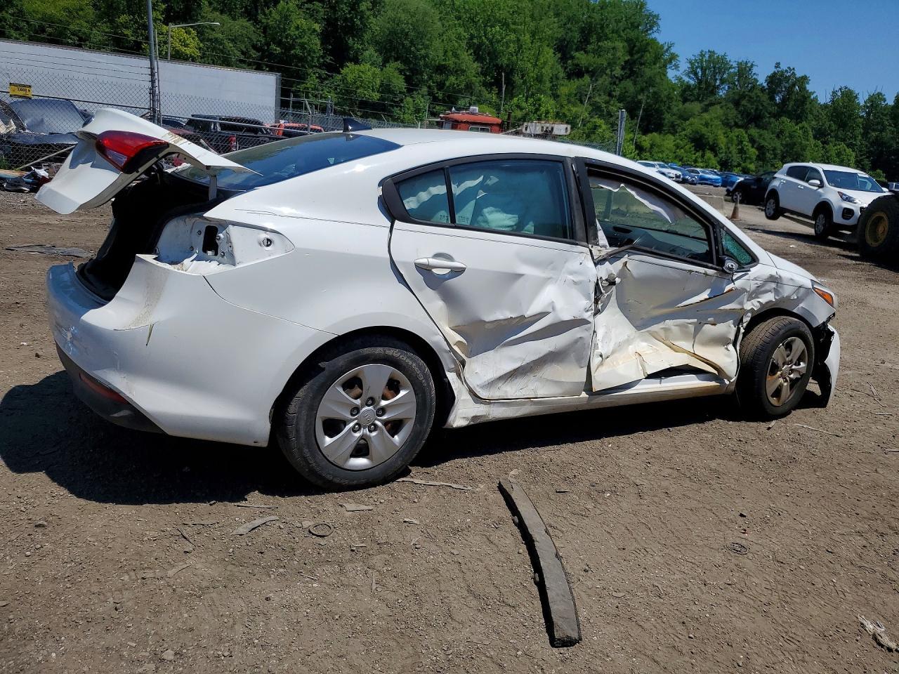 2017 Kia Forte Lx - Image 3