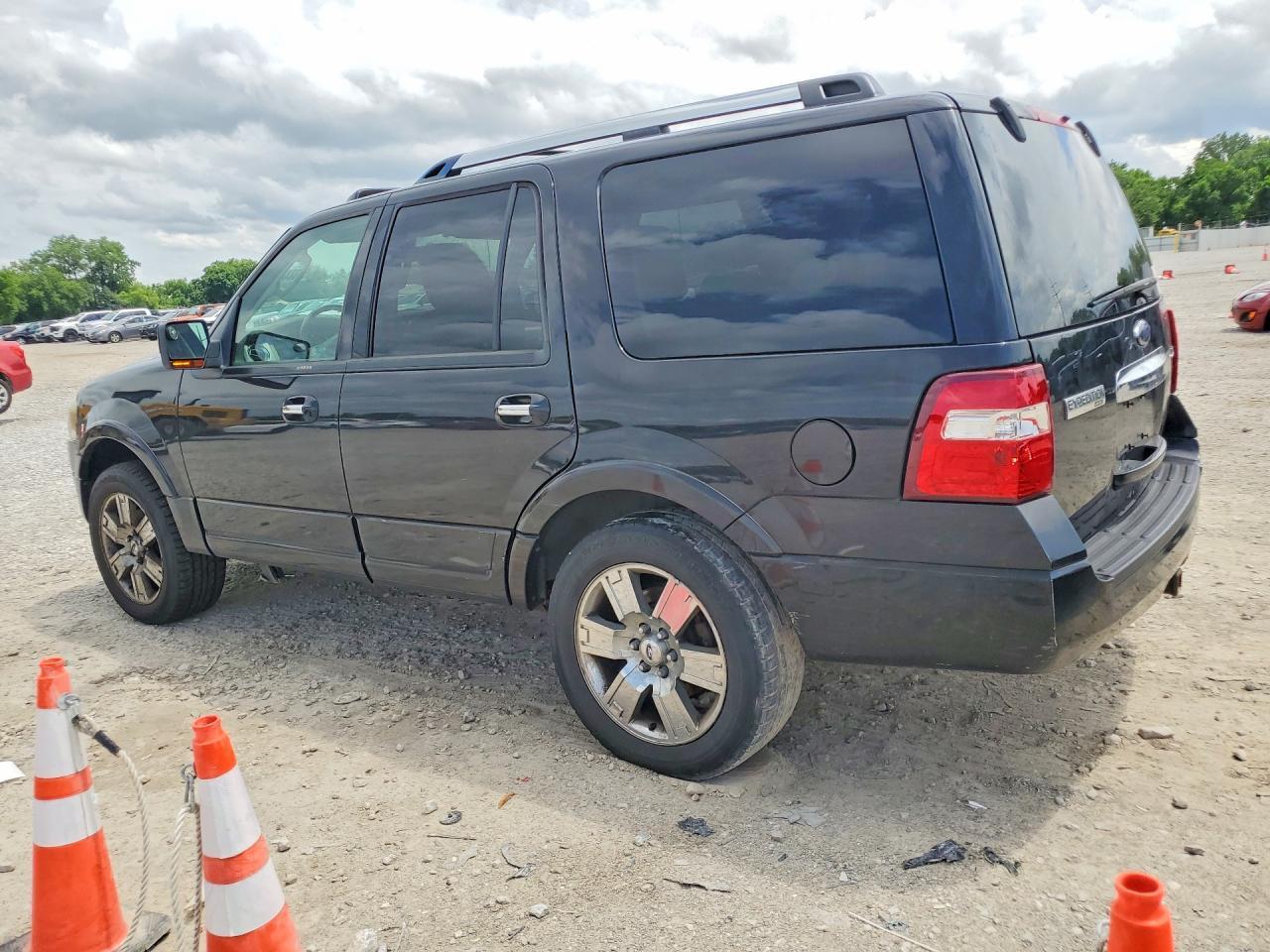 2010 Ford Expedition Limited - Фото 2