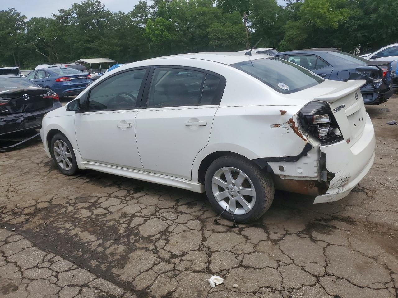 2011 Nissan Sentra 2.0 - Image 2