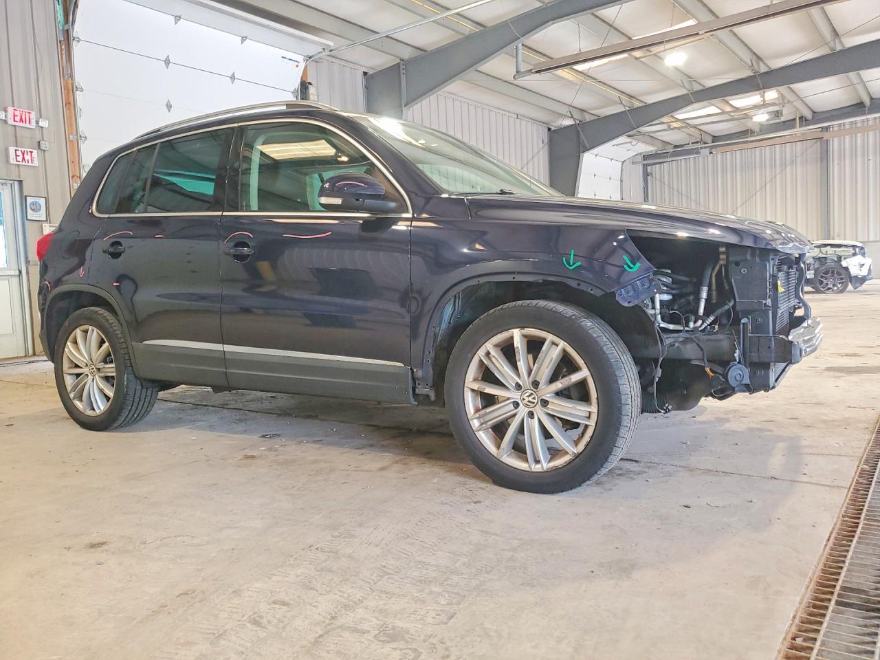 2016 Volkswagen Tiguan S - Фото 4