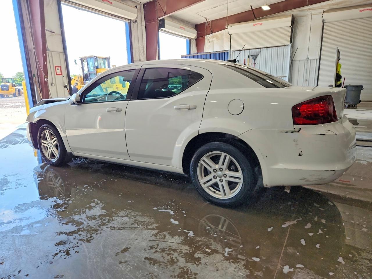 2012 Dodge Avenger Sxt - Фото 2