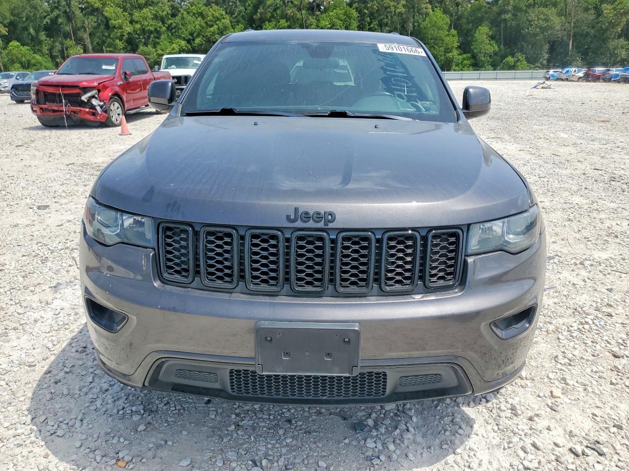 2021 Jeep Grand Cherokee Laredo - Image 5