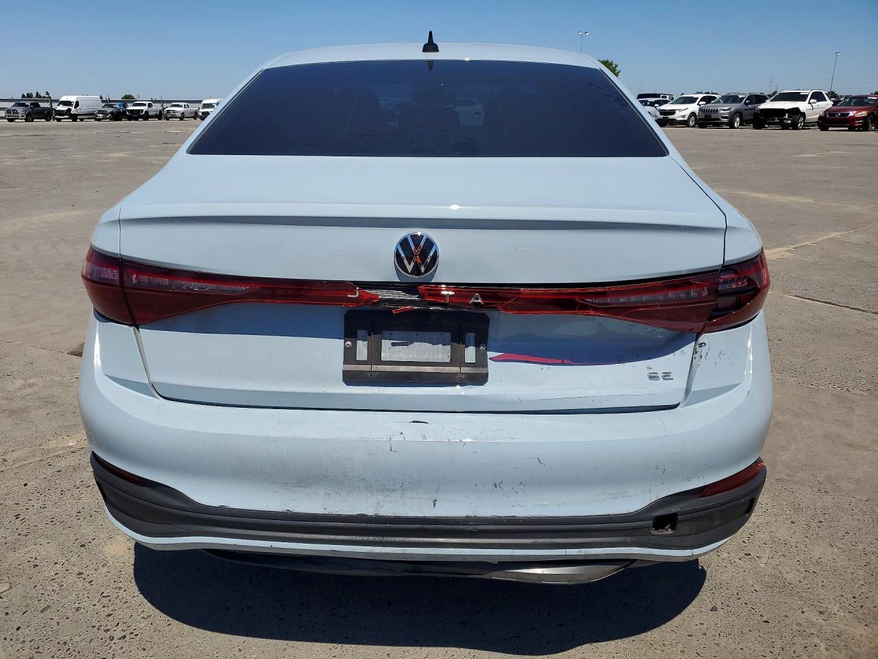 2025 Volkswagen Jetta Se - Фото 6