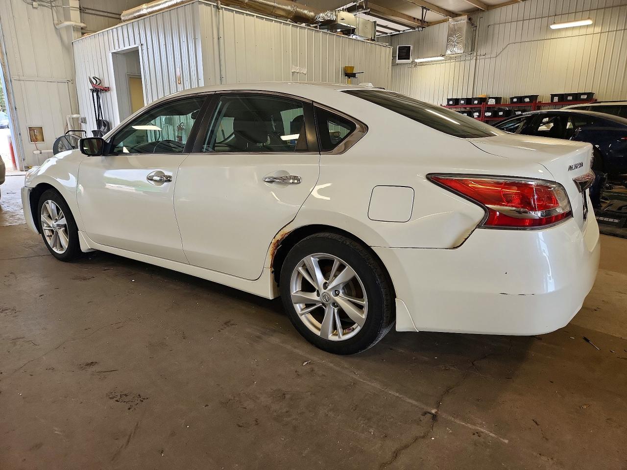 2014 Nissan Altima 2.5 Sv - Фото 2