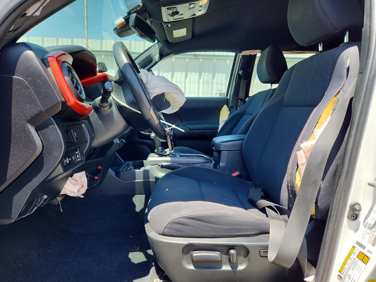 2020 Toyota Tacoma Trd Off-Road - Фото 7
