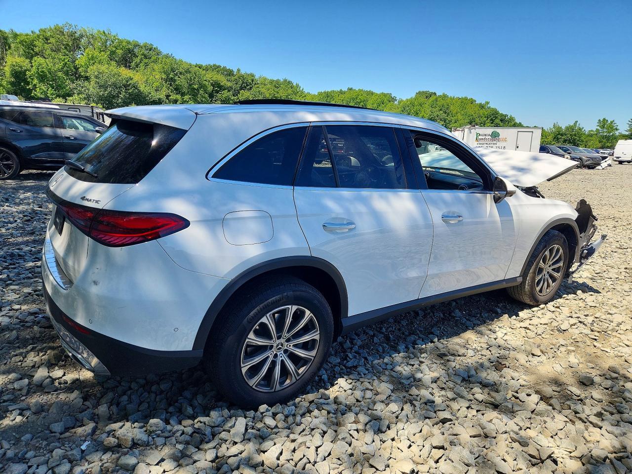 2025 Mercedes-Benz Glc 300 4Matic - Image 3