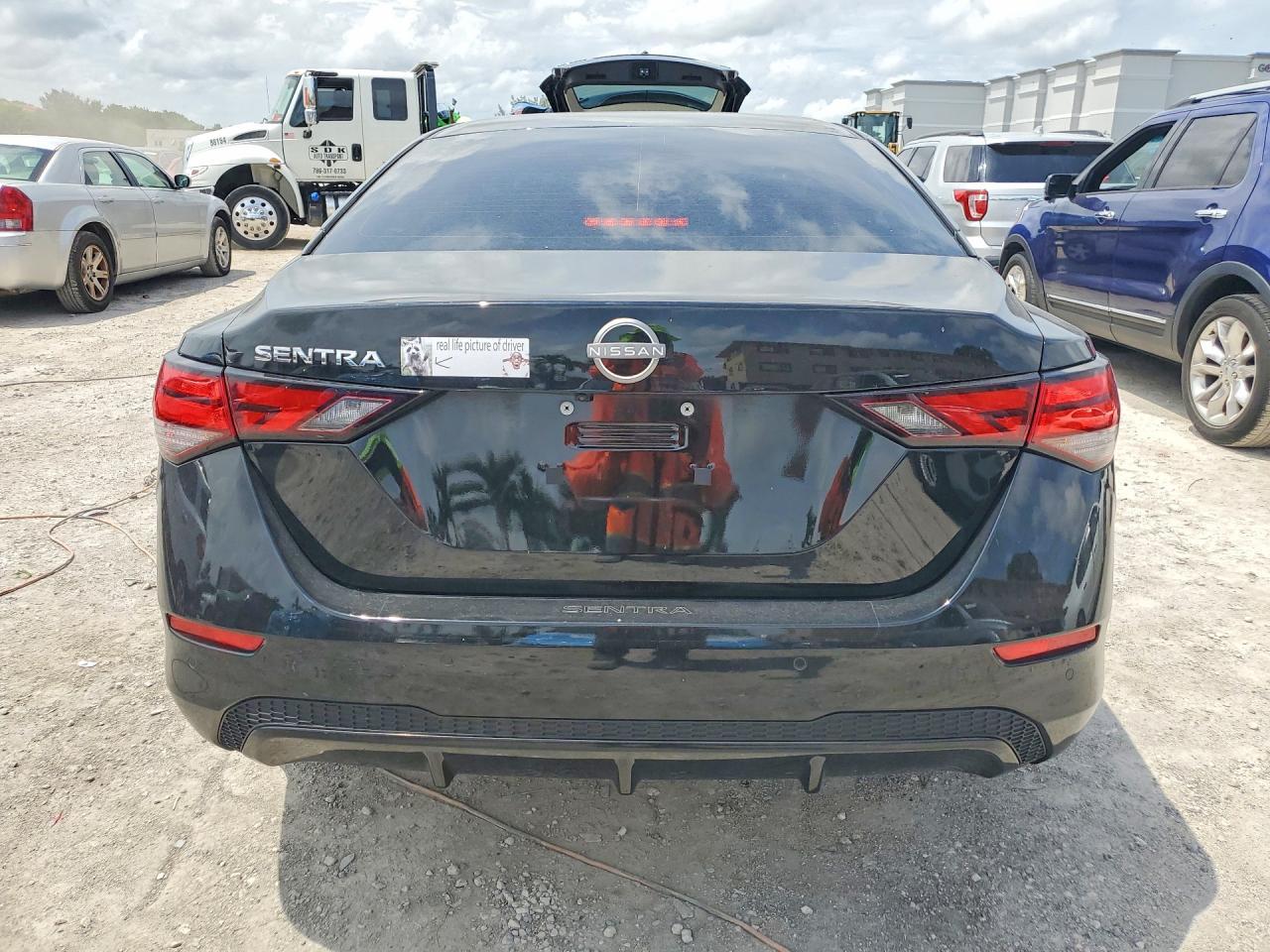 2024 Nissan Sentra S - Image 6