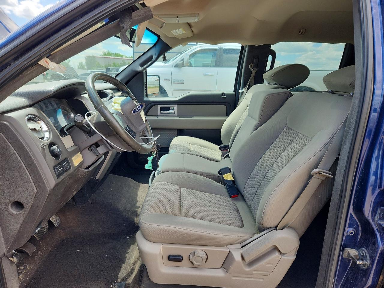 2009 Ford F150 Supercrew - Image 7