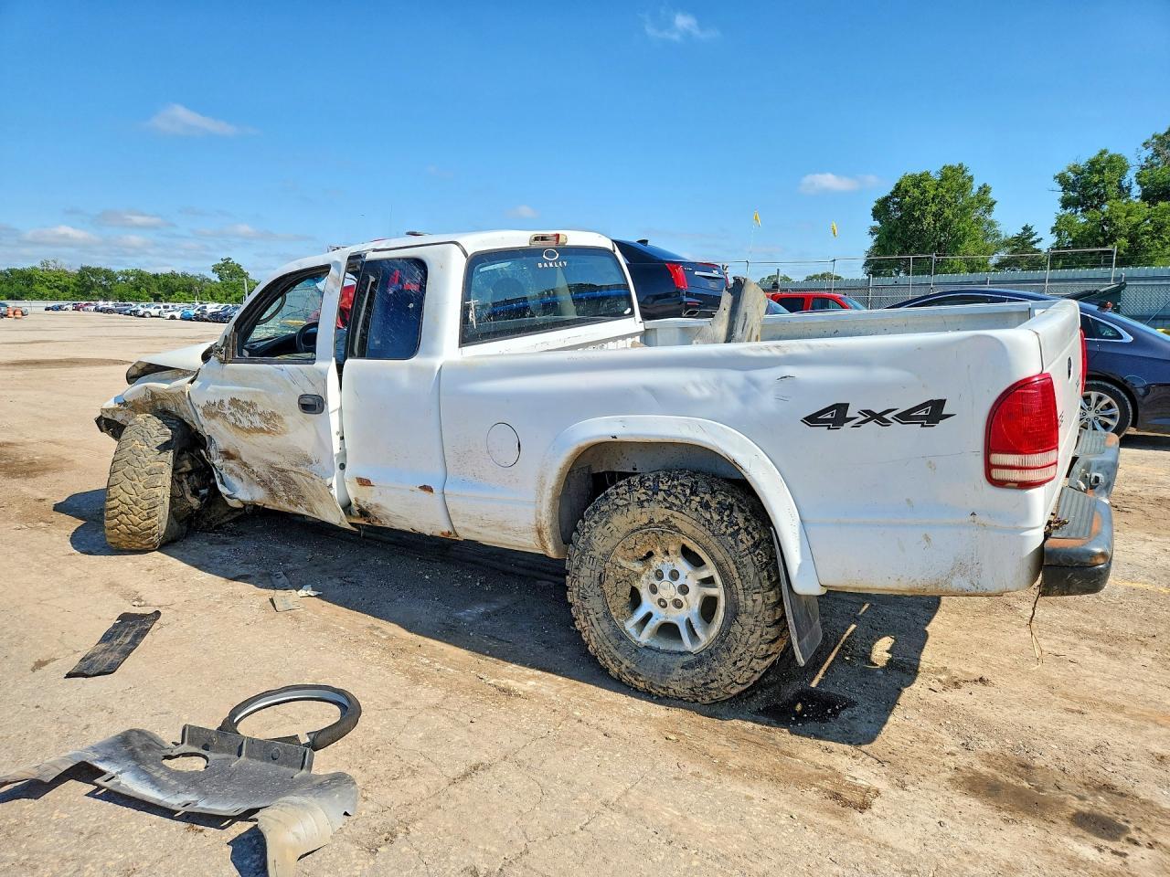 2003 Dodge Dakota Sport - Фото 2