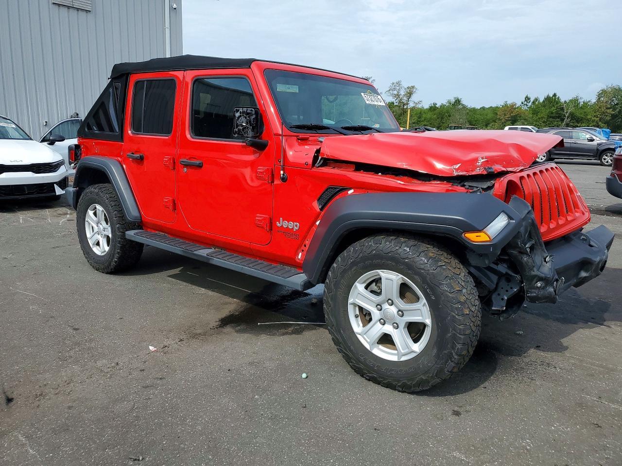 2021 Jeep Wrangler Unlimited Sport - Фото 4