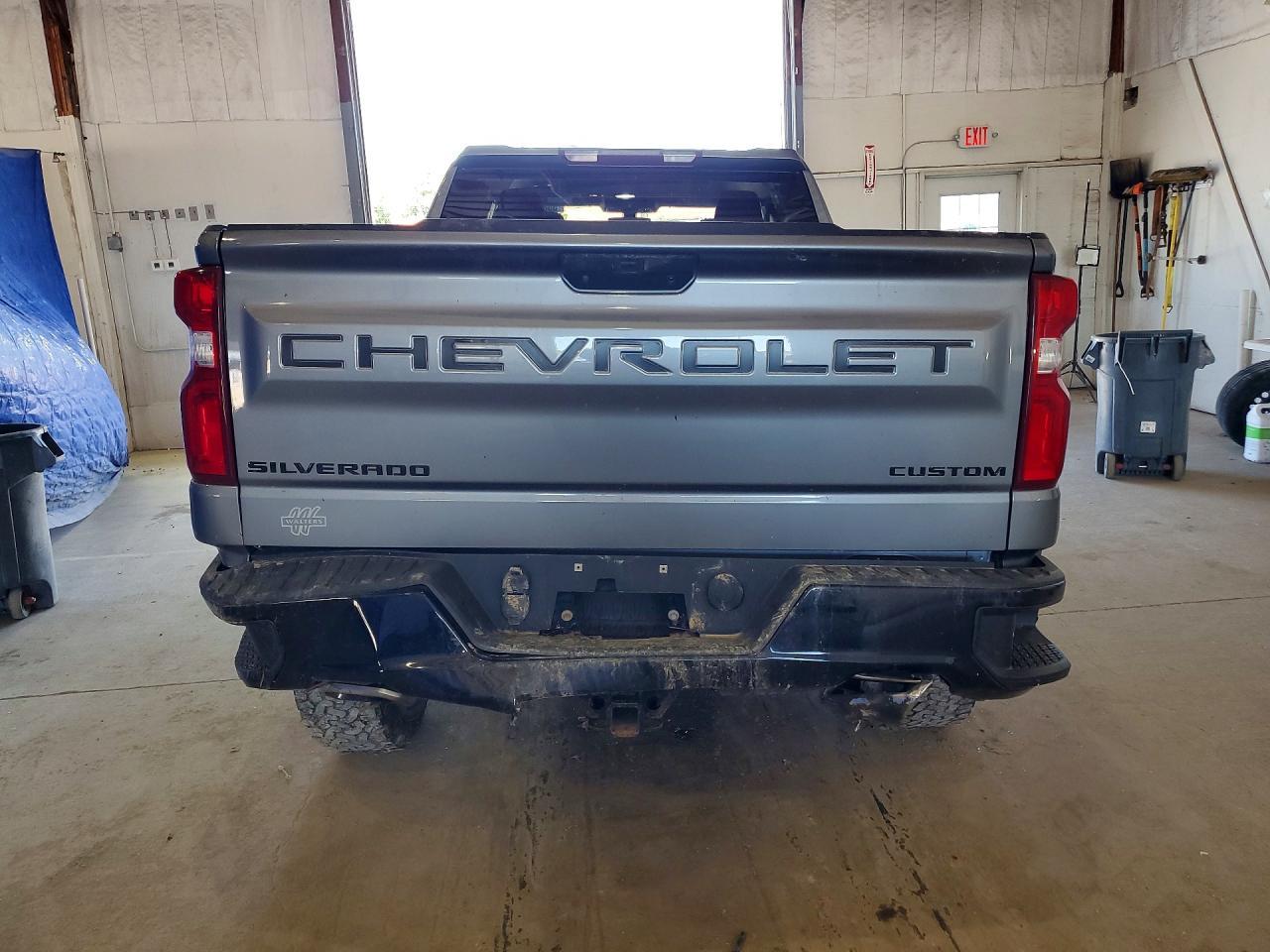 2020 Chevrolet Silverado K1500 Trail Boss Custom - Фото 6