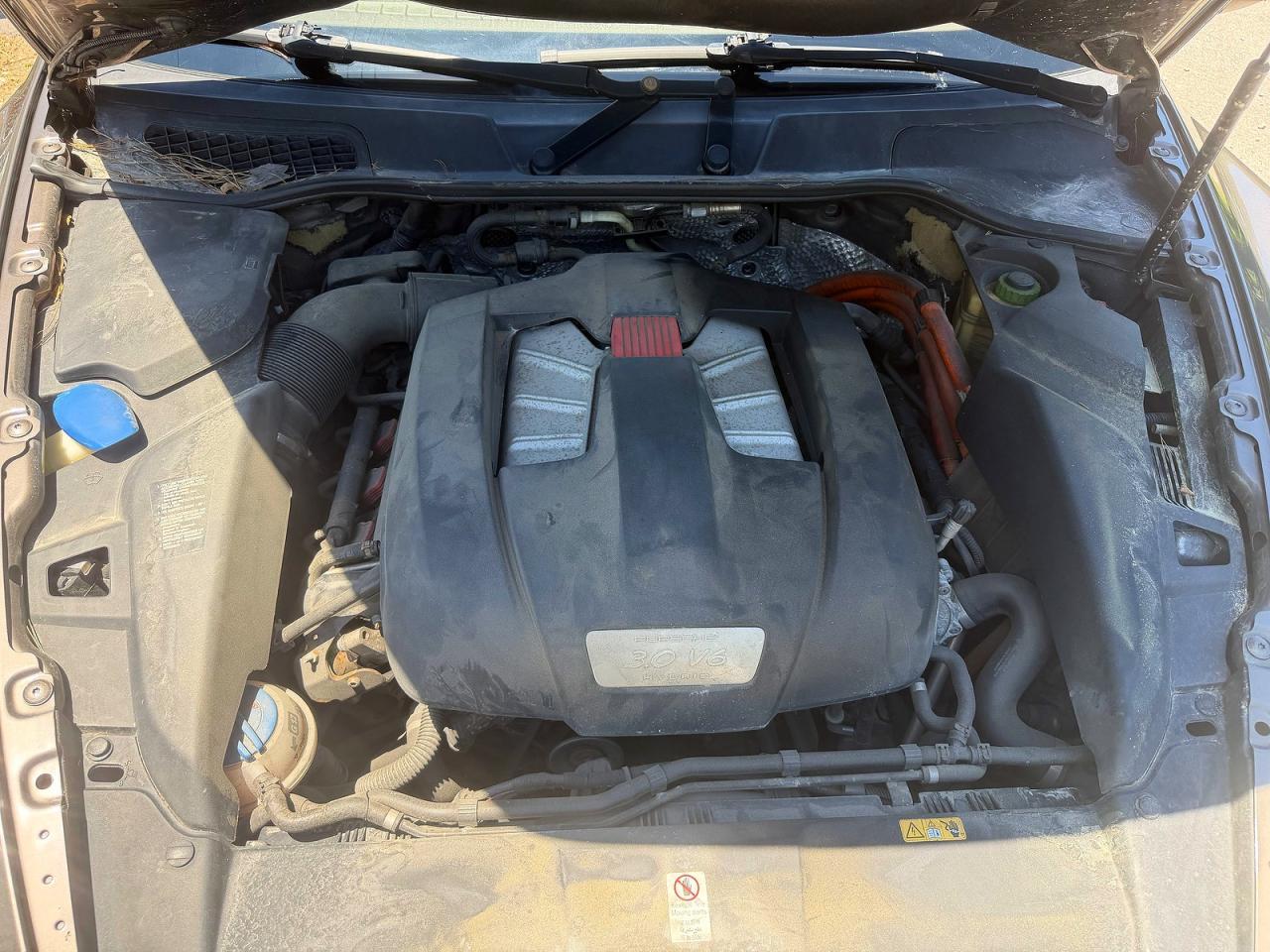 2012 Porsche Cayenne S Hybrid - Фото 7
