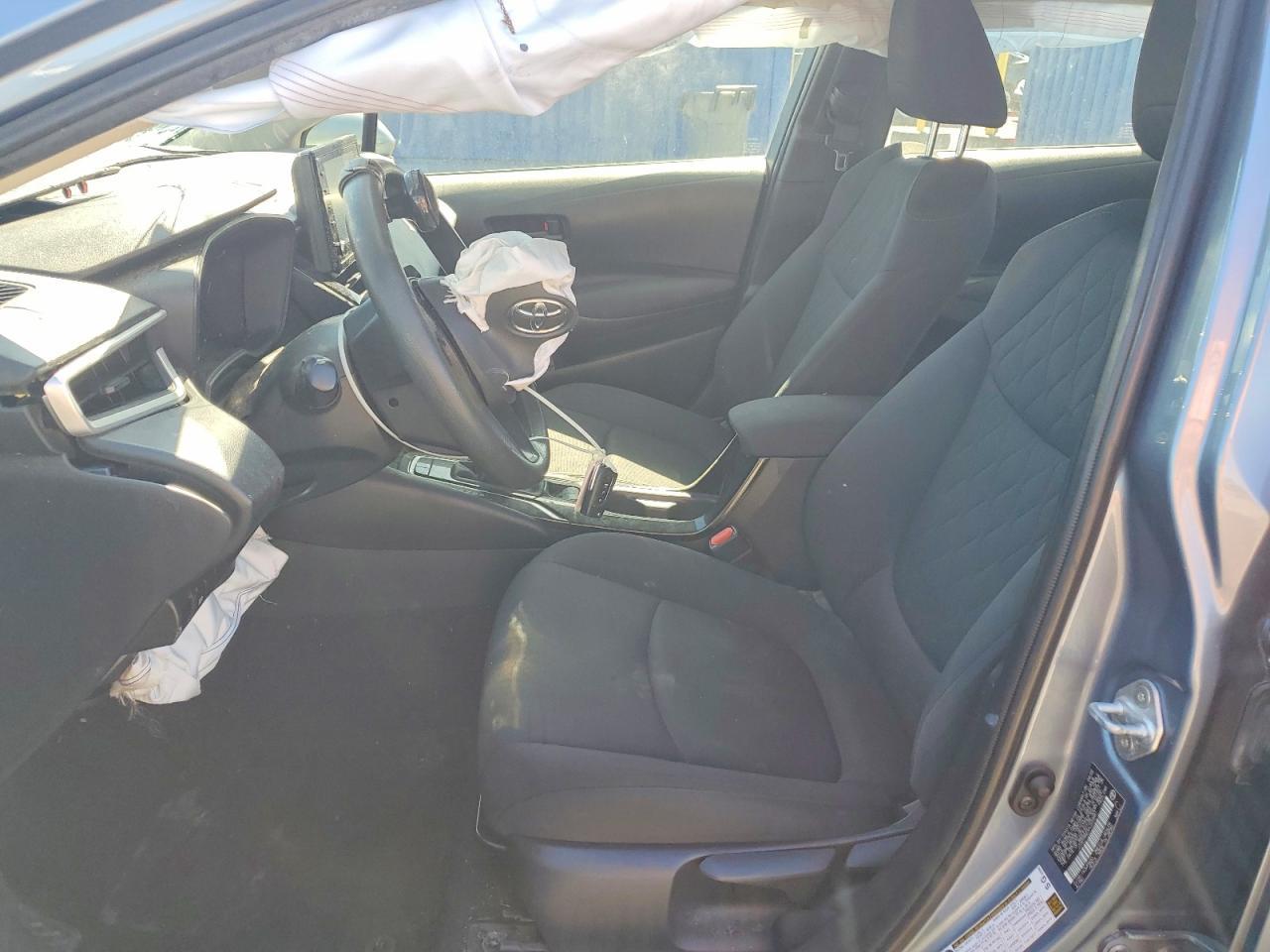2022 Toyota Corolla Le - Image 7