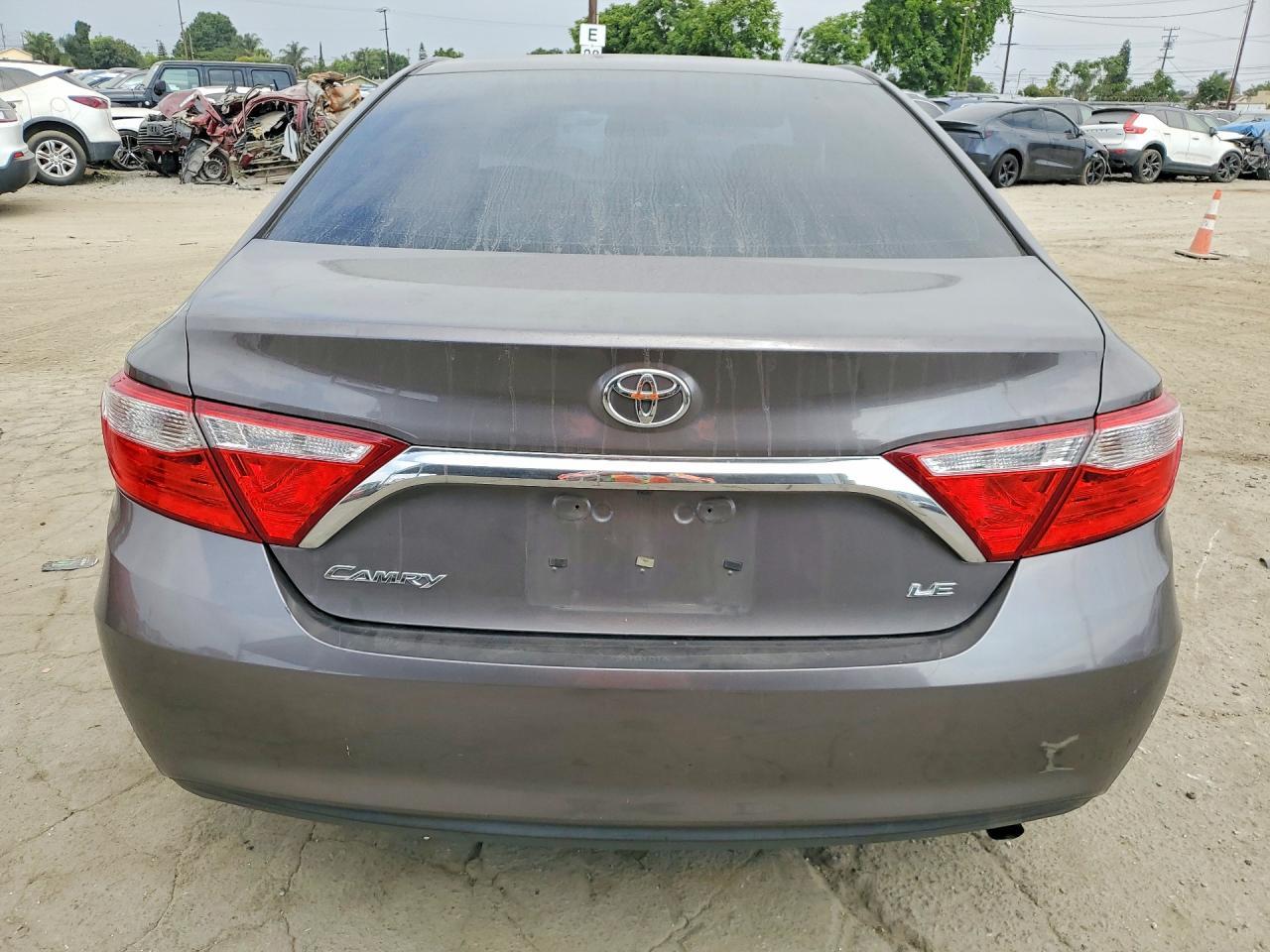 2016 Toyota Camry Le - Image 6