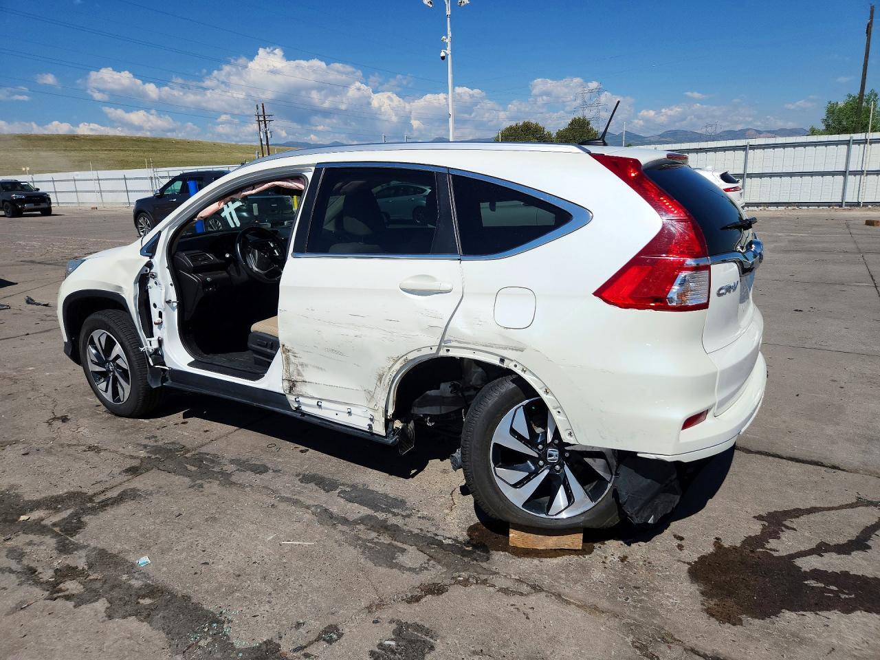 2016 Honda Cr-V Touring - Image 2