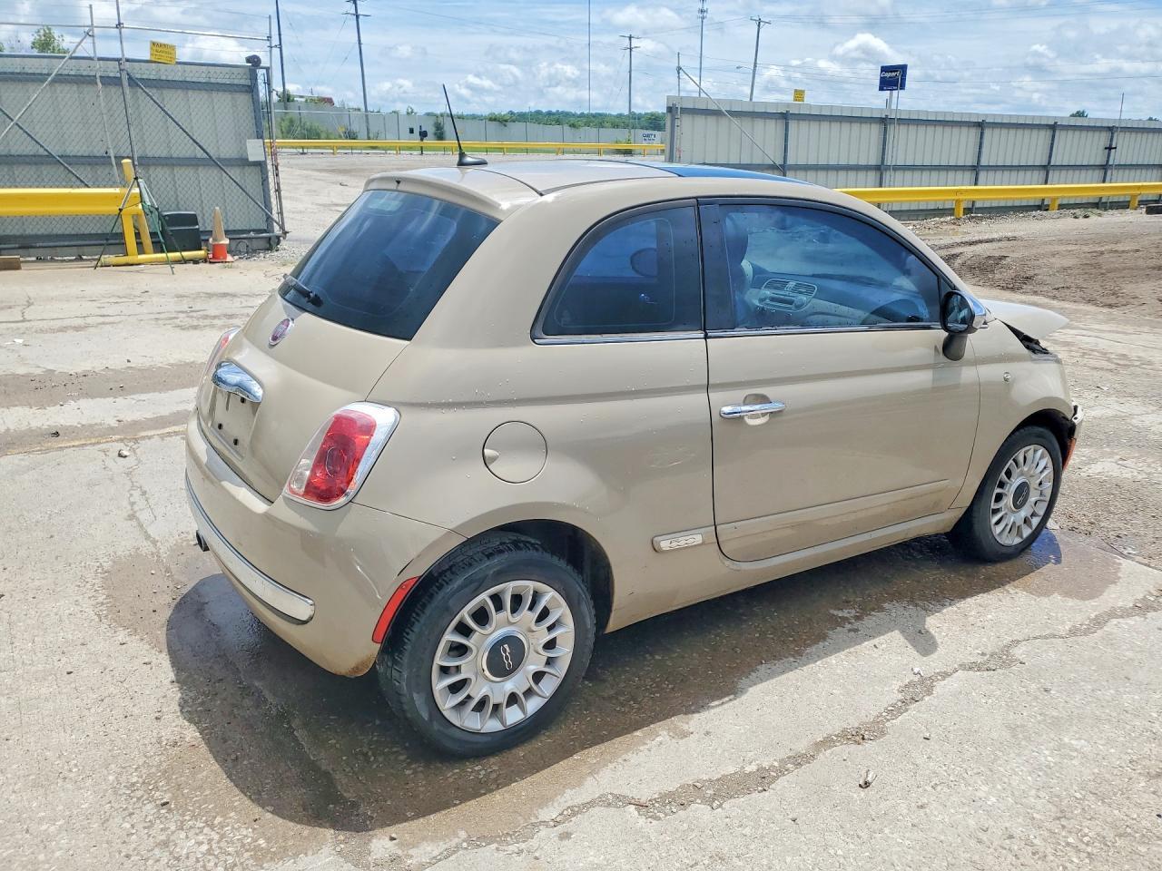2012 Fiat 500 Lounge - Фото 3