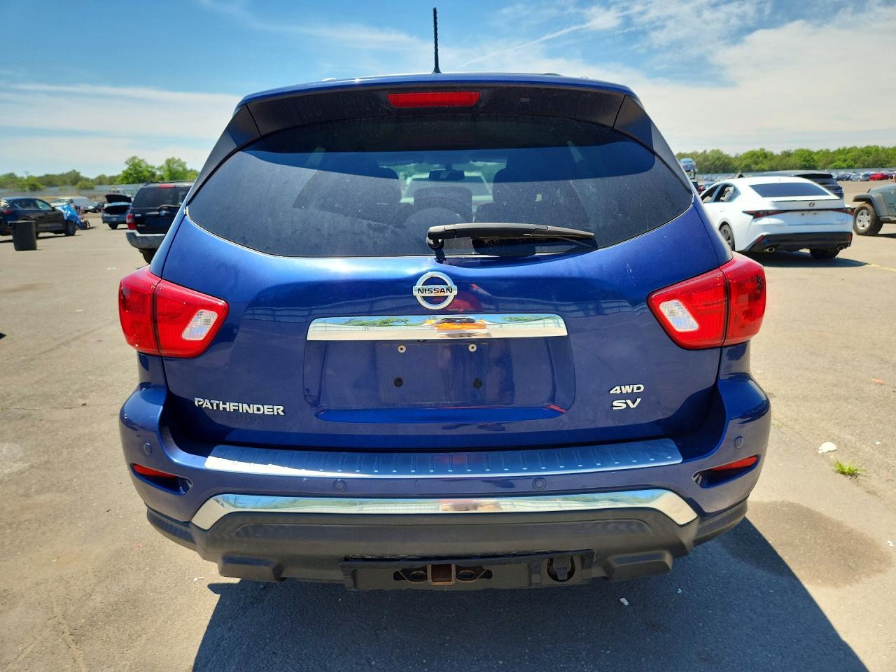 2017 Nissan Pathfinder Sv - Фото 6