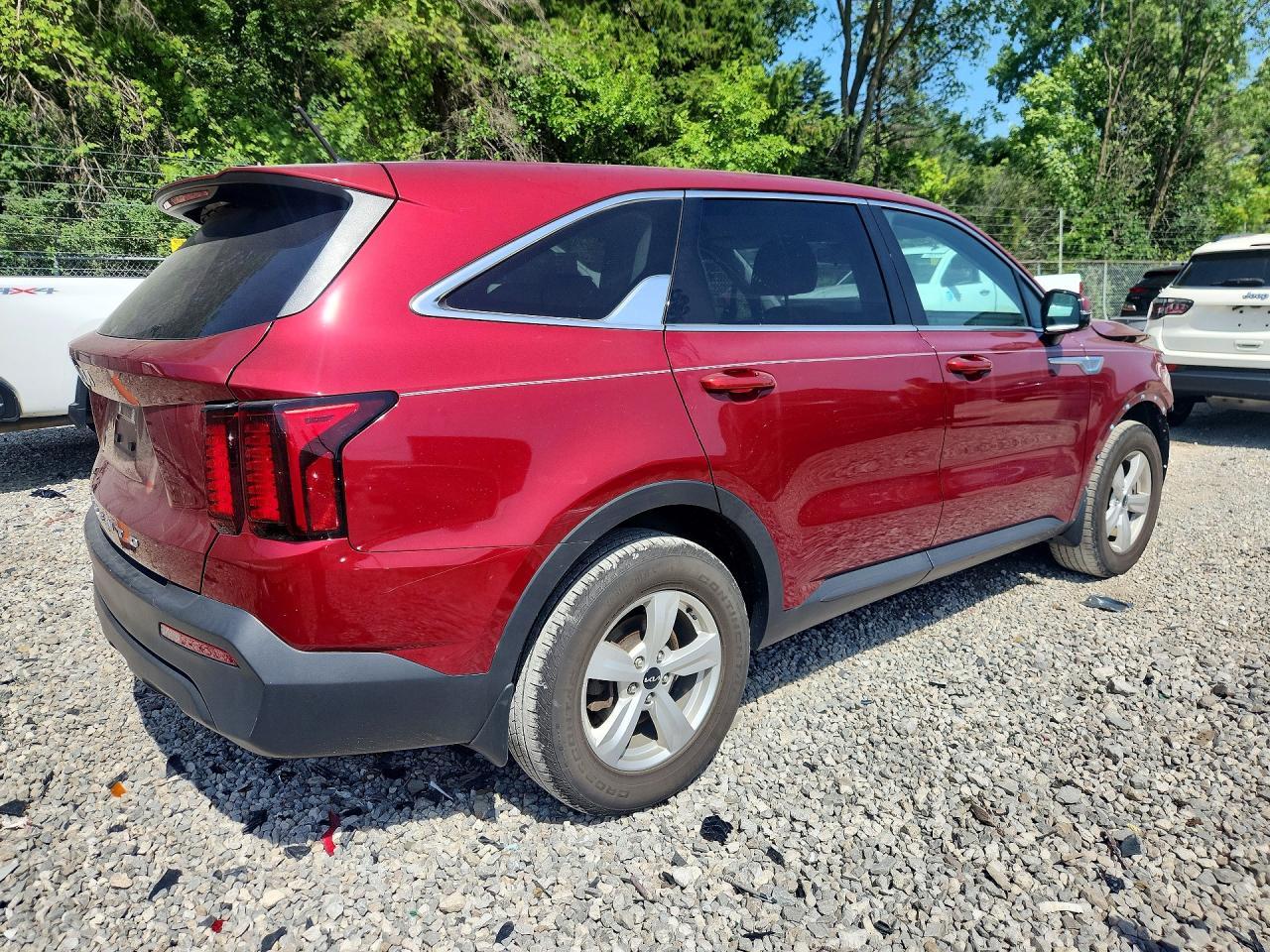 2022 Kia Sorento Lx - Фото 3