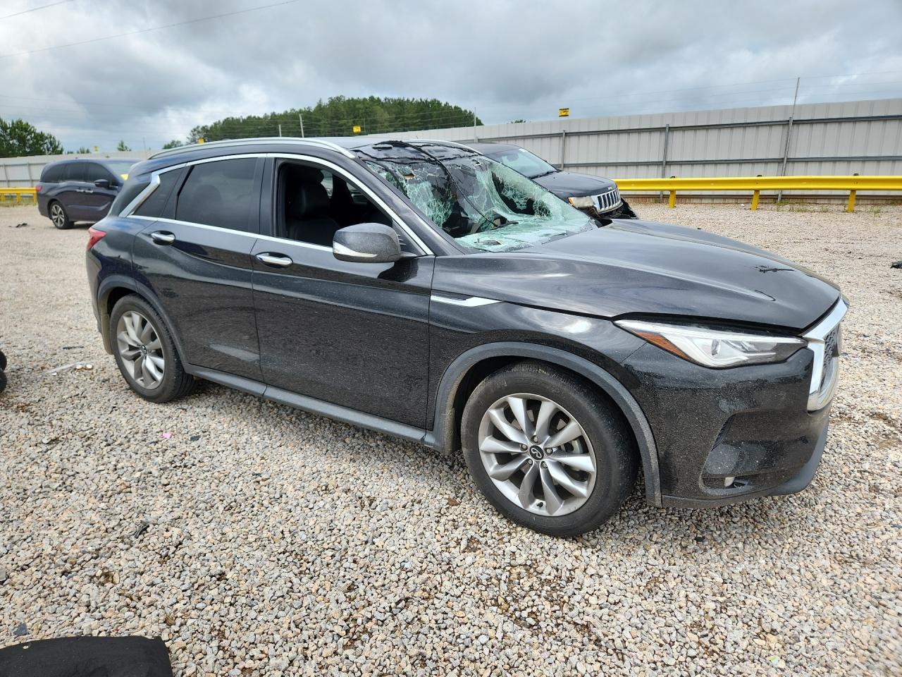 2021 Infiniti Qx50 Luxe - Image 4
