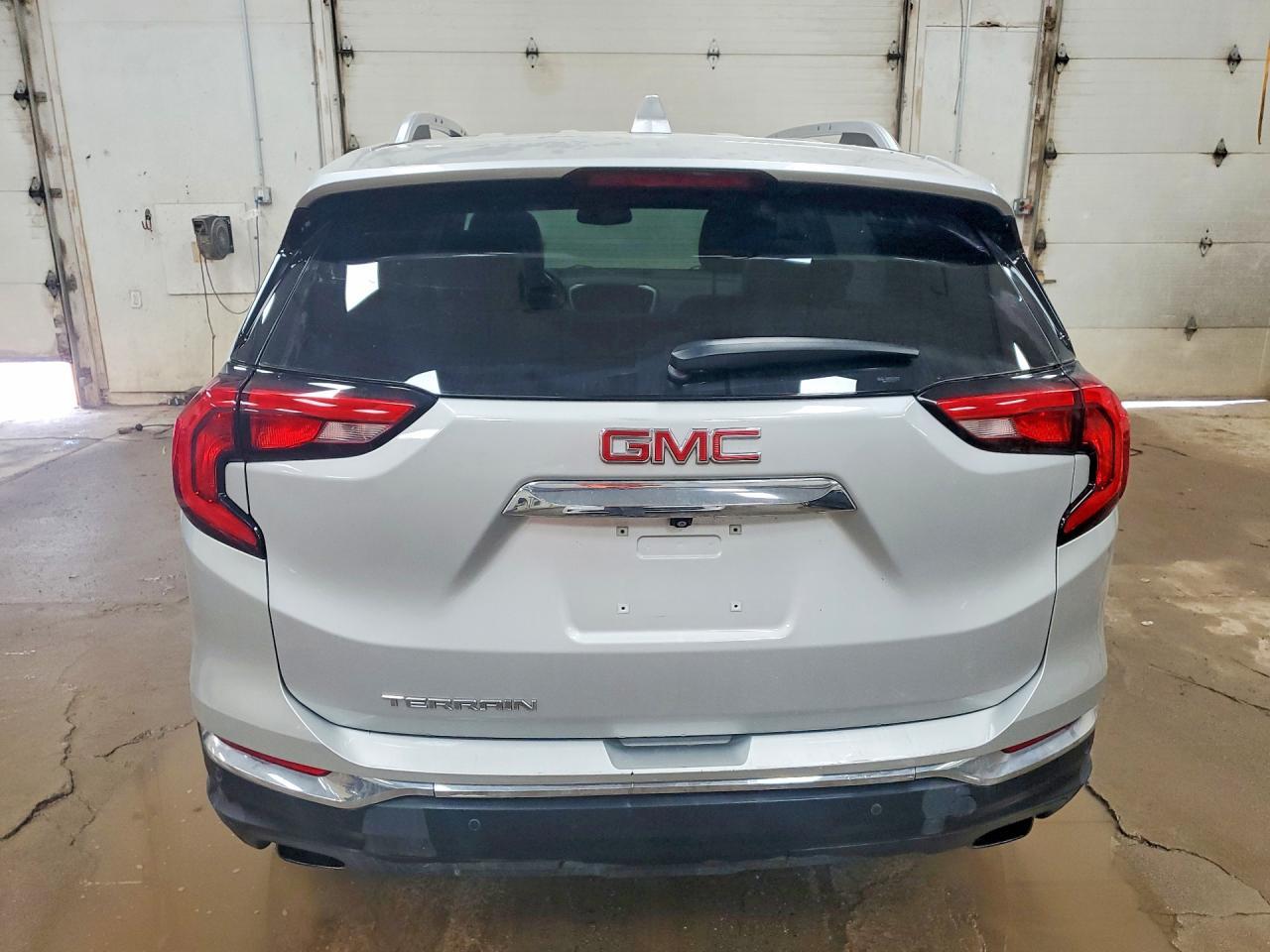 2019 GMC Terrain Slt - Image 6