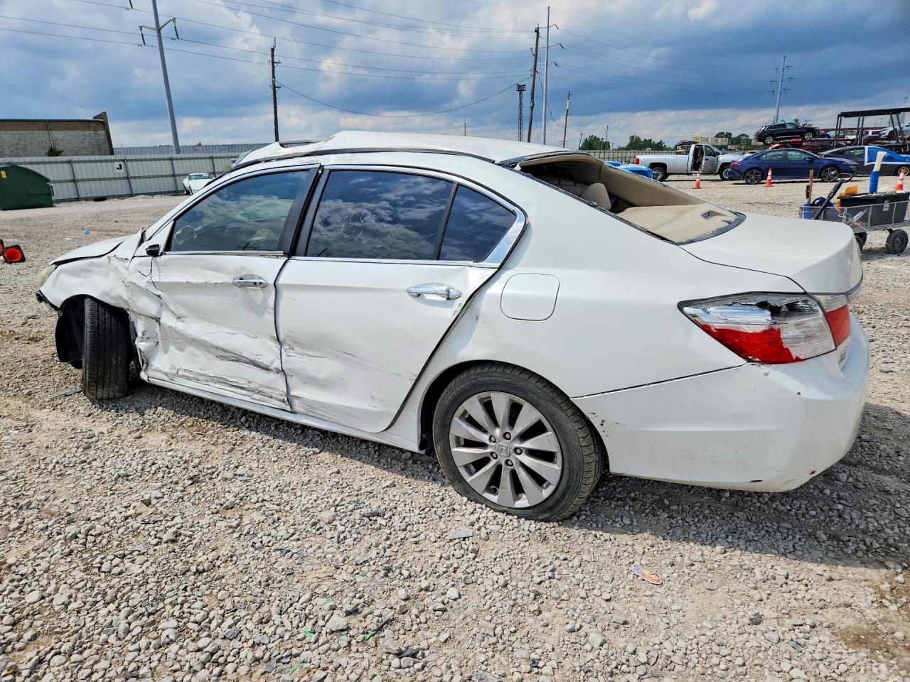 2013 Honda Accord Ex - Image 2