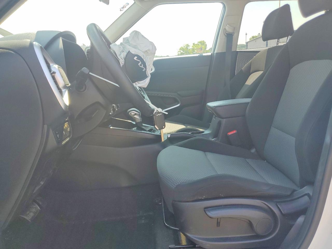 2022 Kia Soul Lx - Фото 7