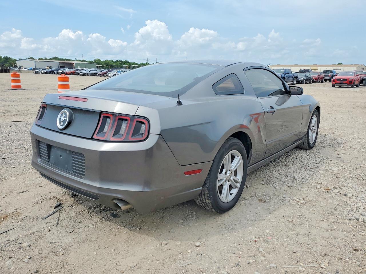 2014 Ford Mustang - Image 3