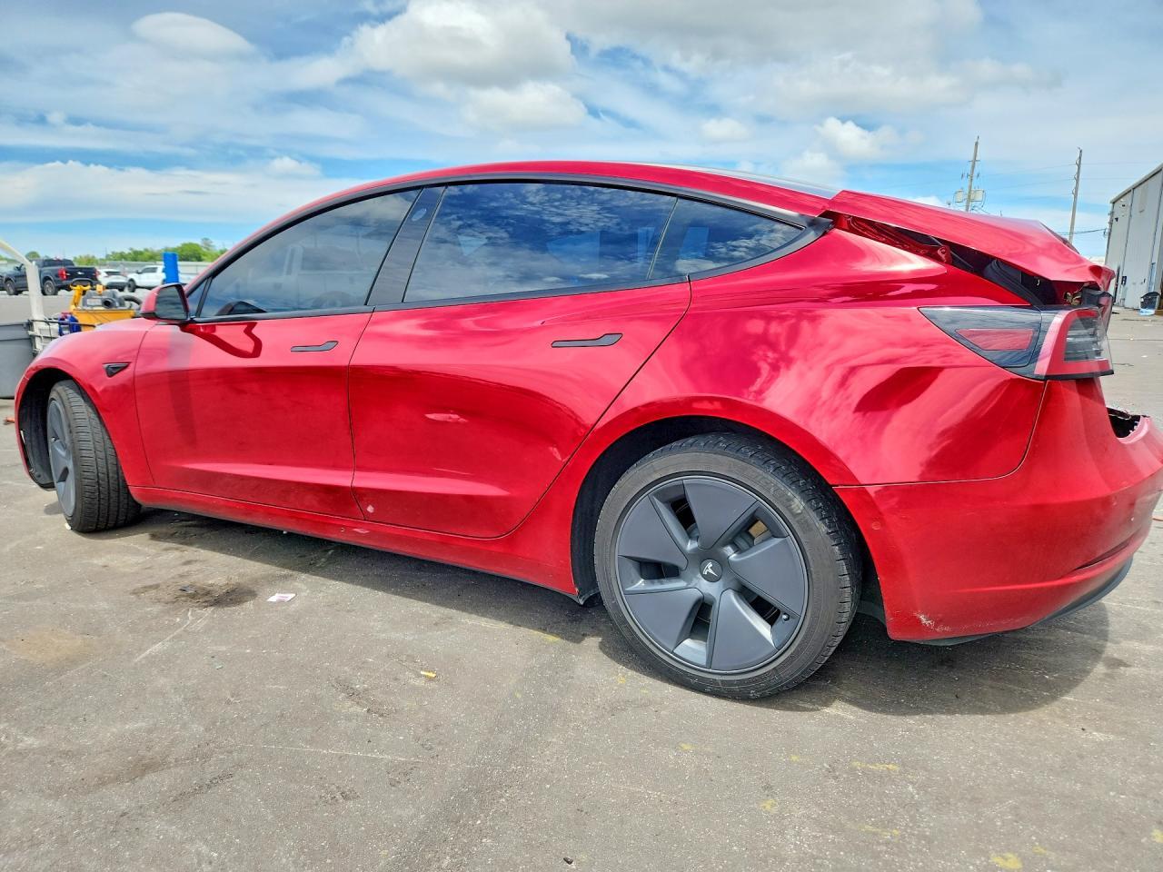 2022 Tesla Model 3 - Image 2