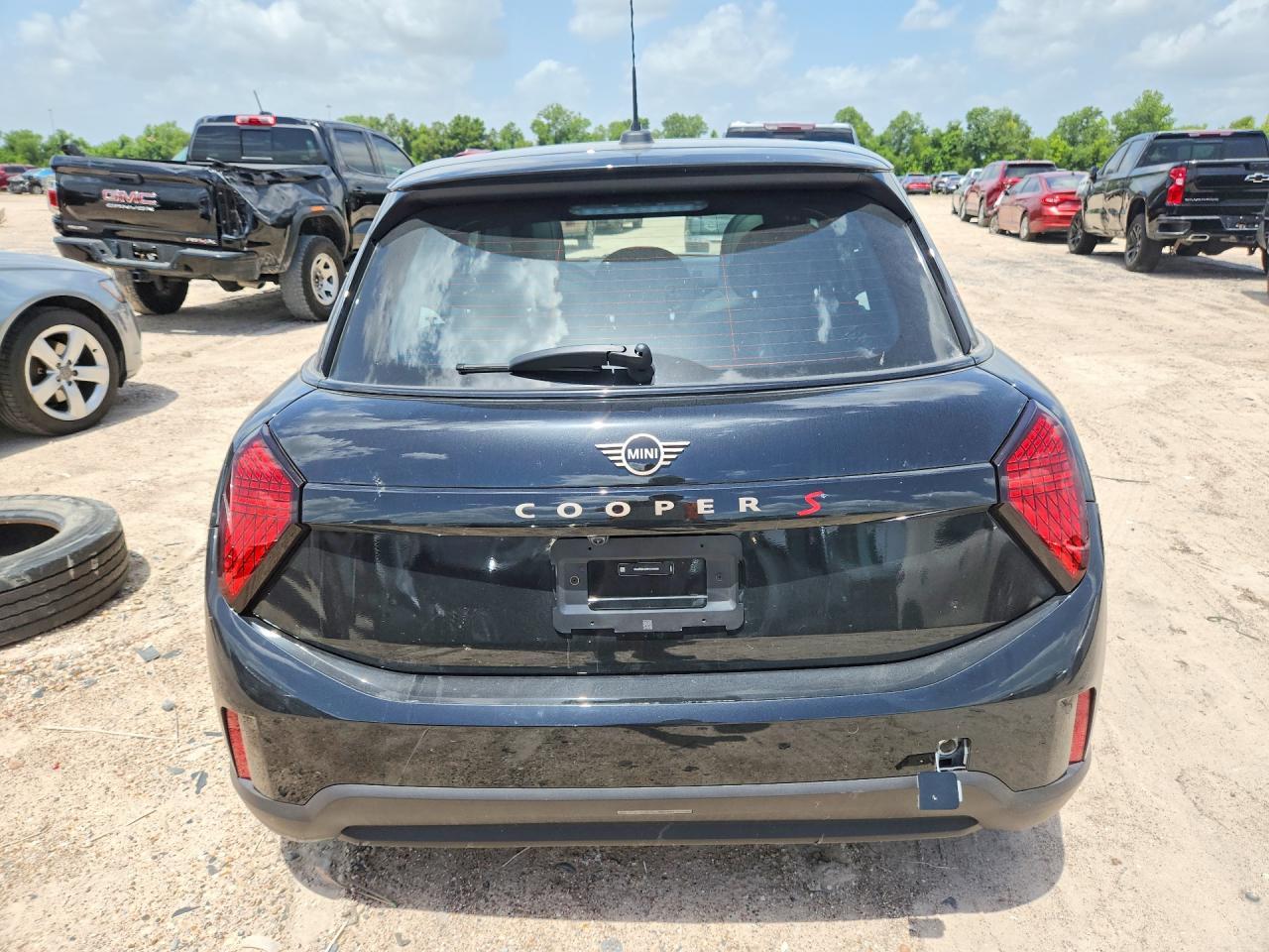 2026 Mini Cooper S - Image 6