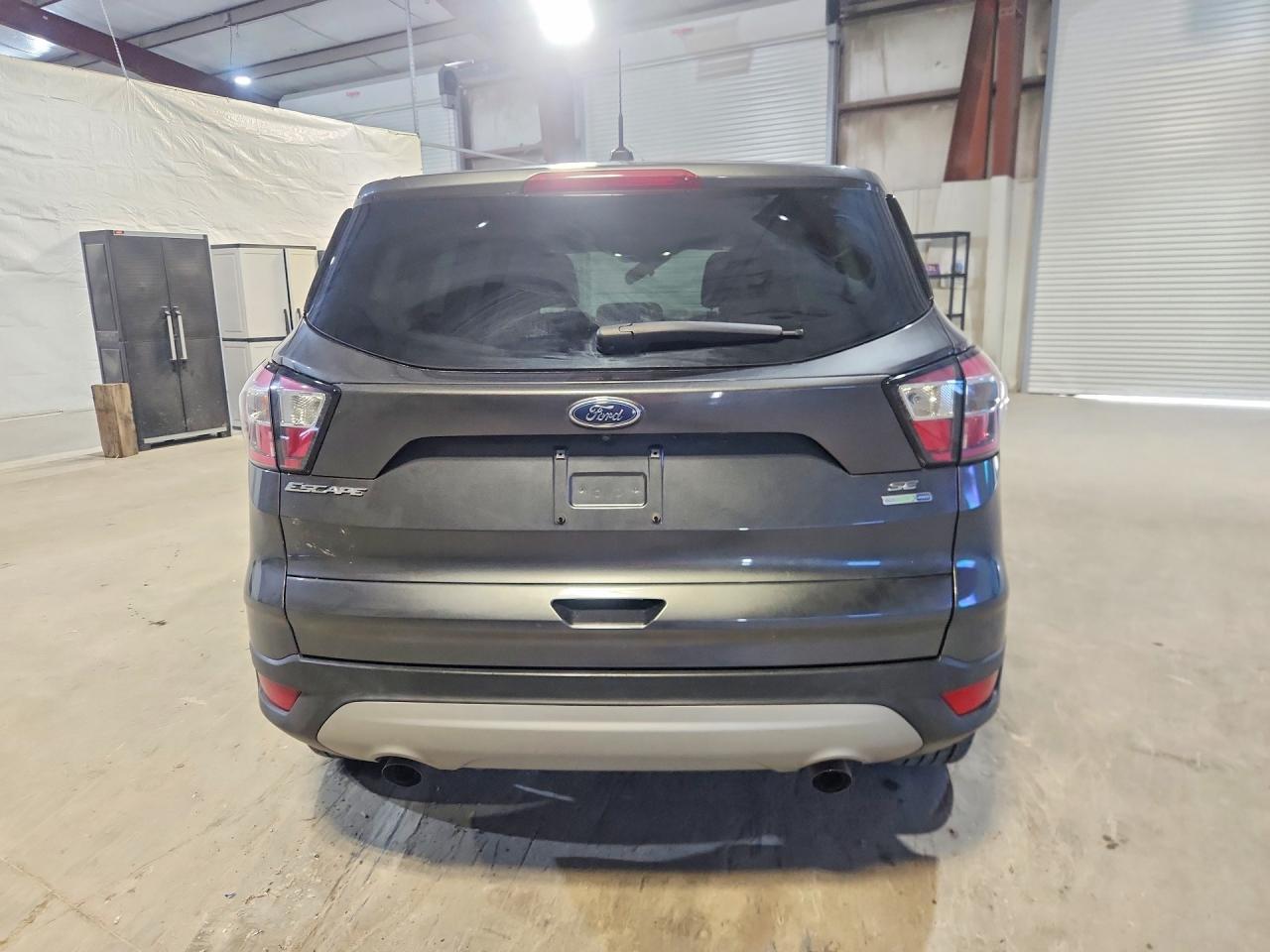 2017 Ford Escape Se - Image 6