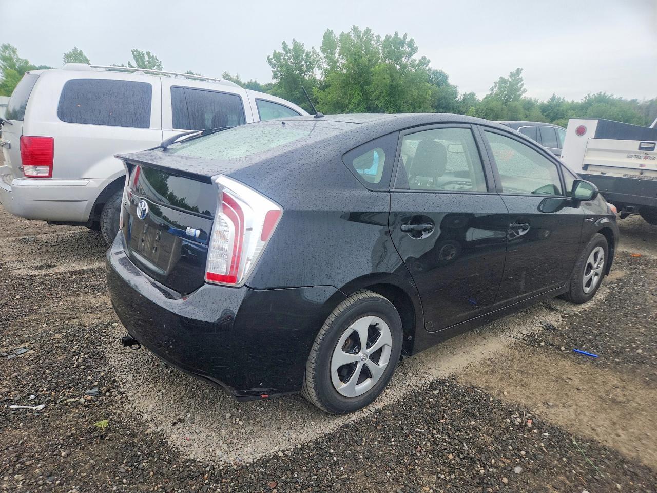2013 Toyota Prius Two - Image 3