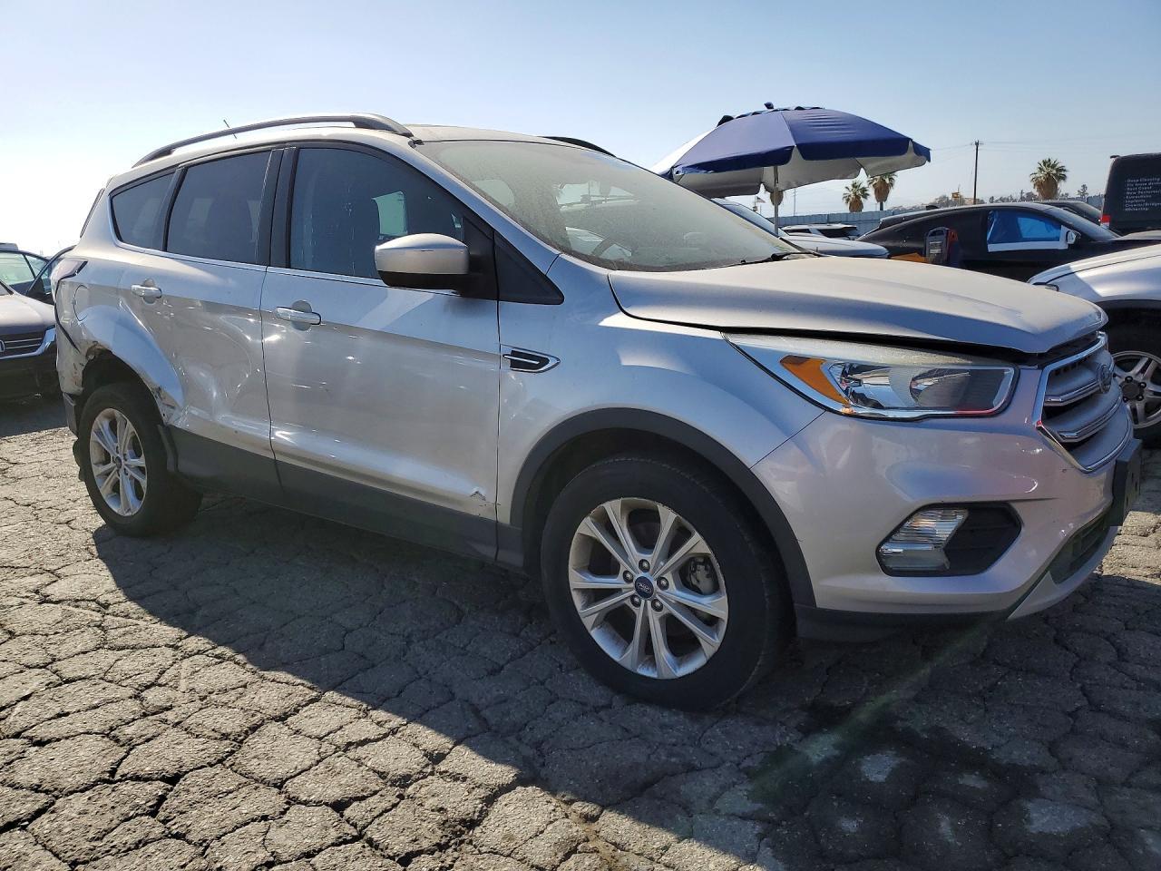 2018 Ford Escape Se - Image 4