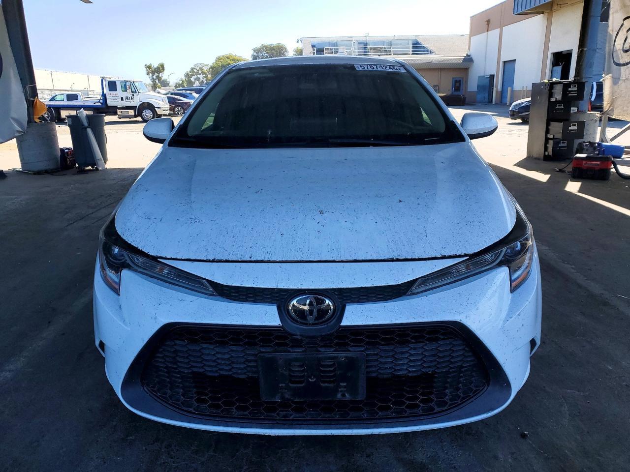 2020 Toyota Corolla Le - Фото 5