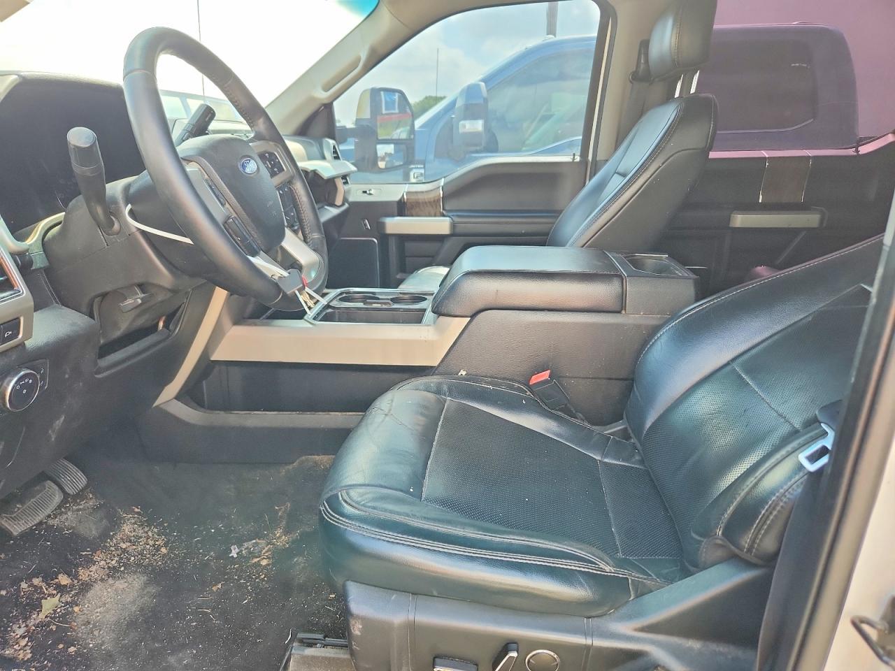 2019 Ford F350 Super Duty - Фото 7