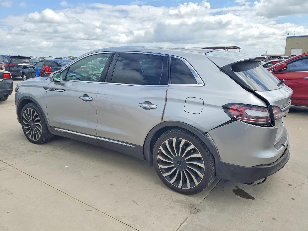 2020 Lincoln Nautilus Black Label - Фото 2