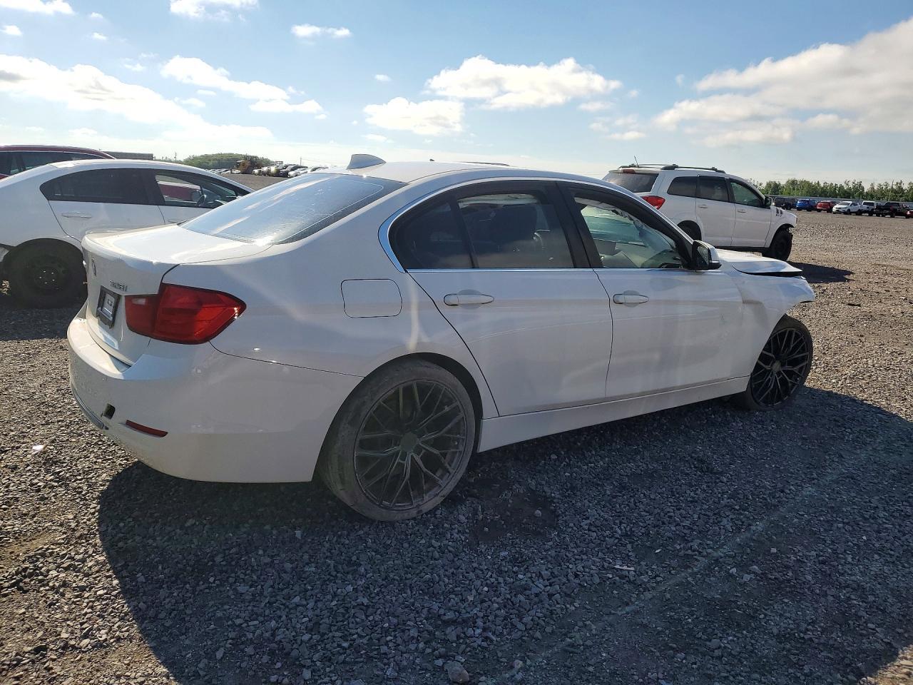 2014 BMW 328 Xi - Фото 3