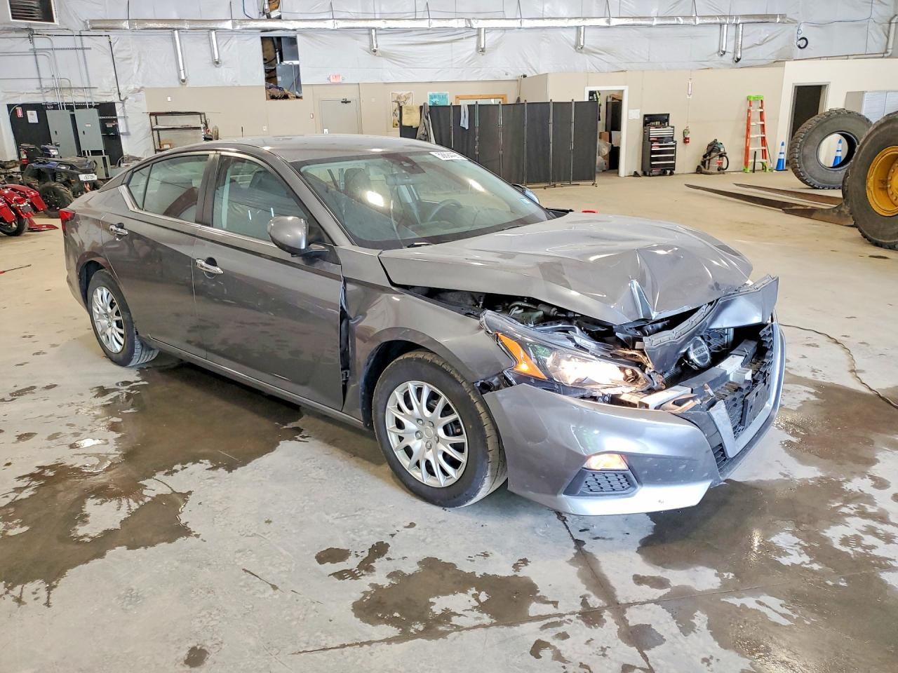 2022 Nissan Altima S - Фото 4