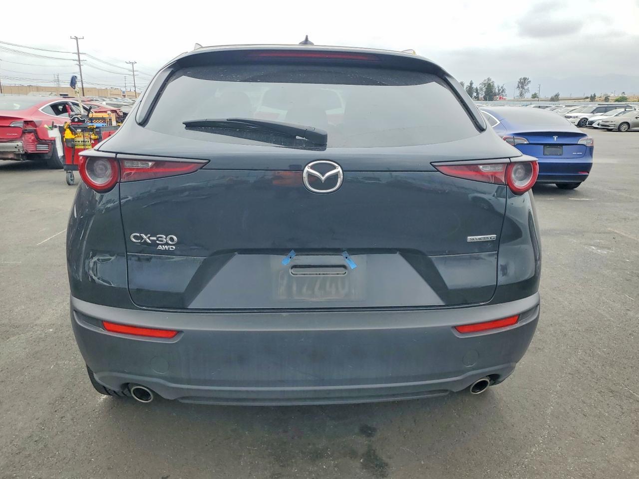 2025 Mazda Cx-30 Premium - Image 6